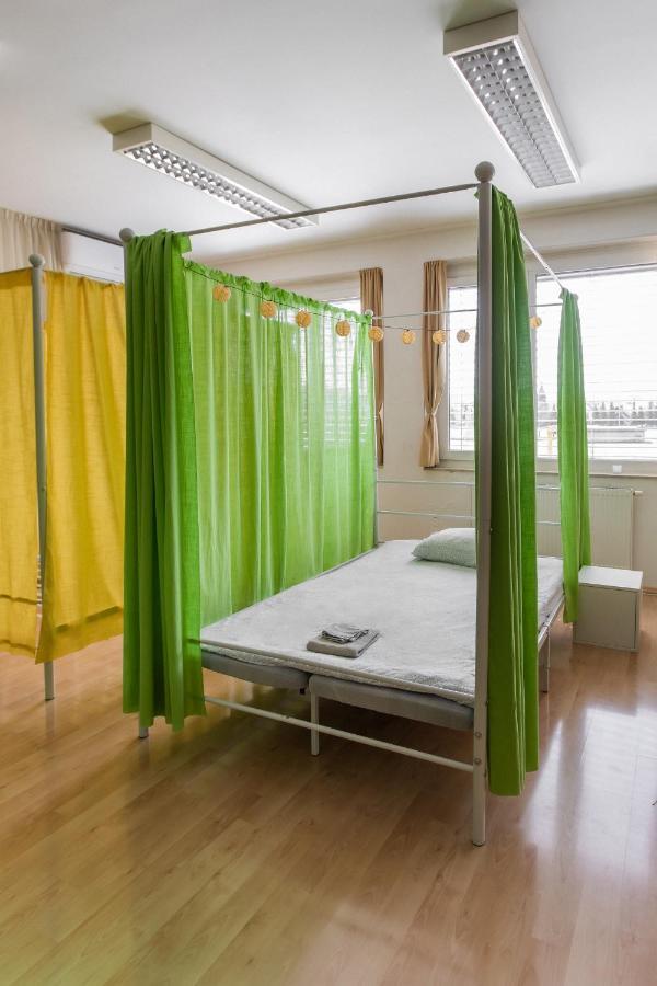 Tej Hostel Ljubljana Bagian luar foto