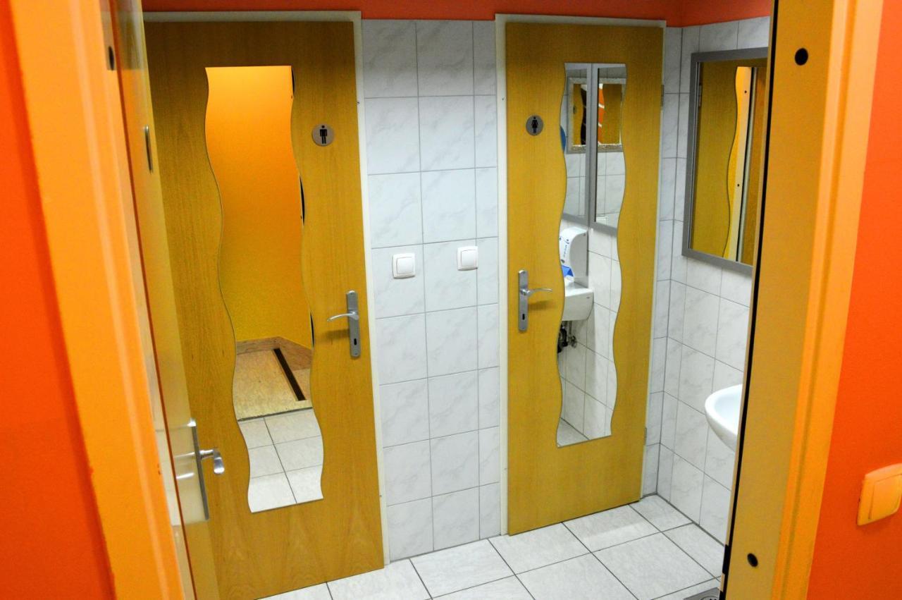Tej Hostel Ljubljana Bagian luar foto